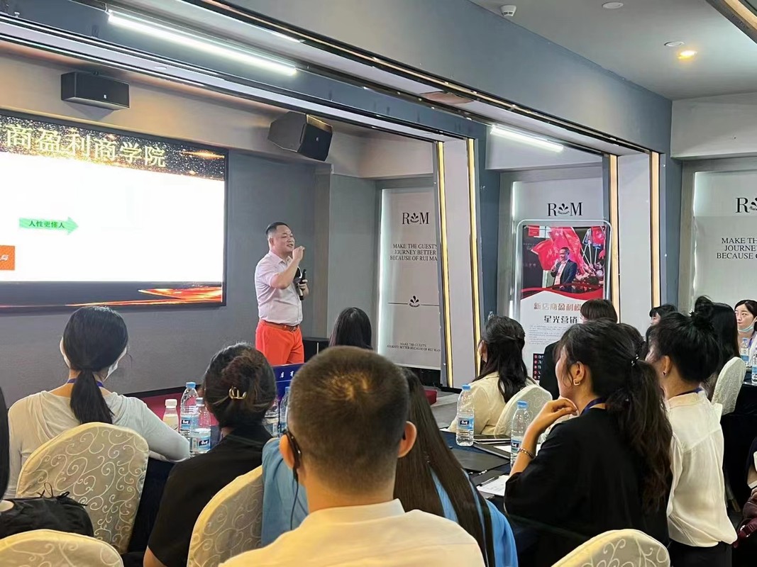 厦门市美妆企业投资咨询(美妆企业投资咨询方案)